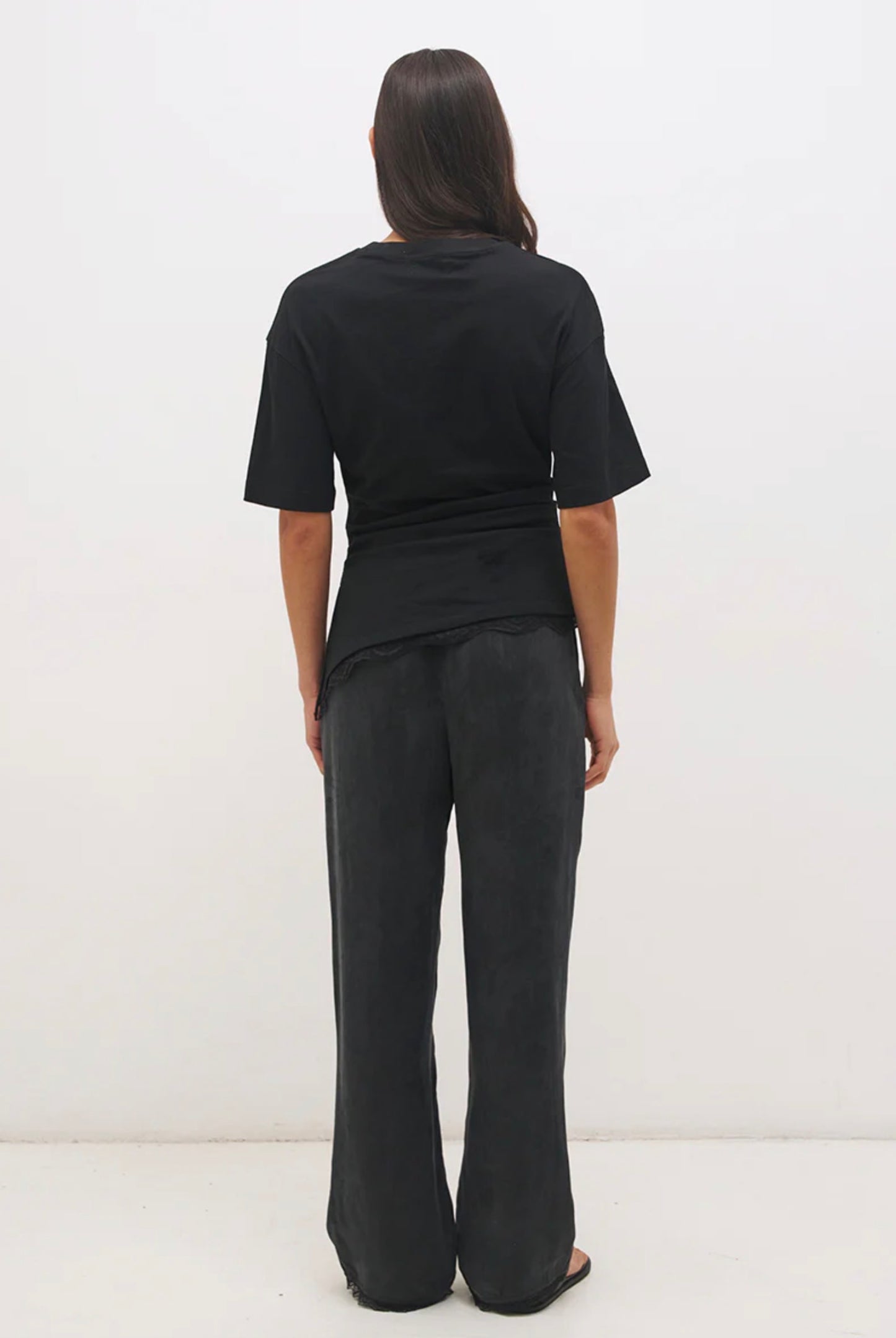 Liora T-Shirt - Black