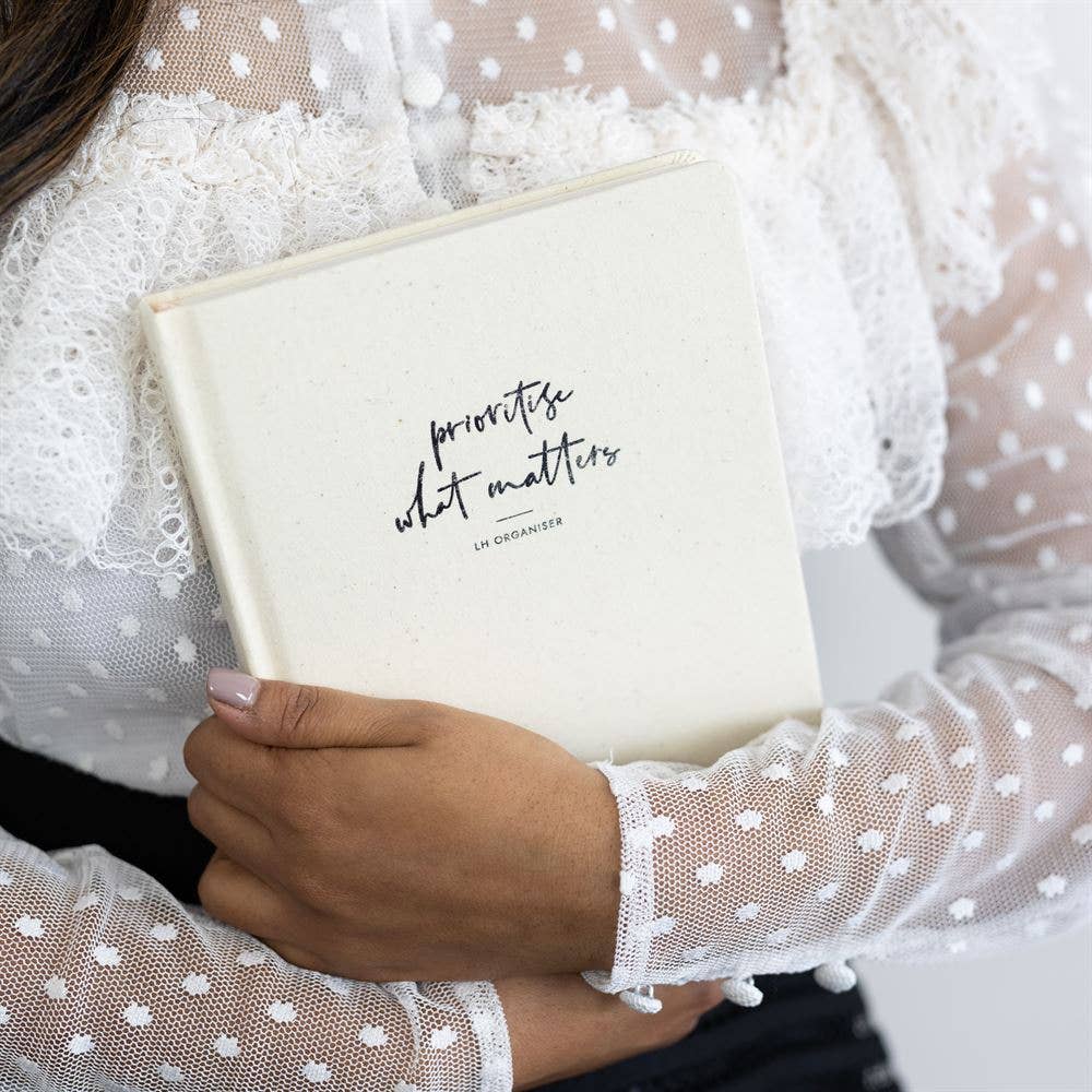 Day Organiser - White Marle - Prioritise What Matter (Daily)