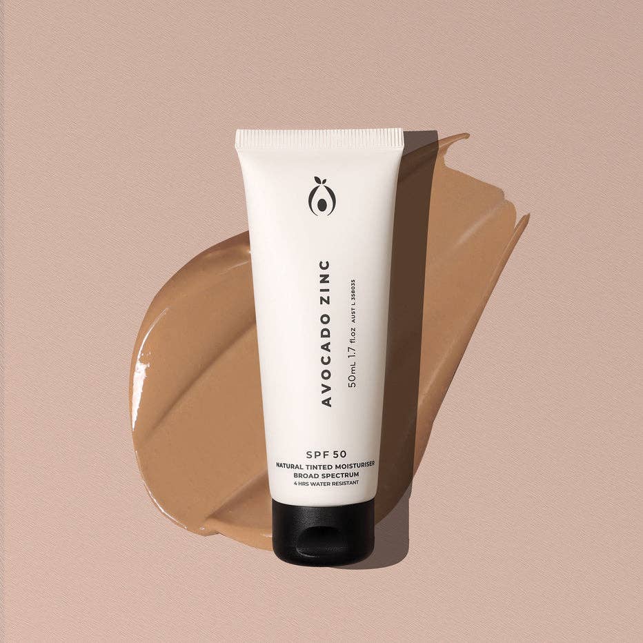 SPF 50 Natural Tinted Moisturiser: Light