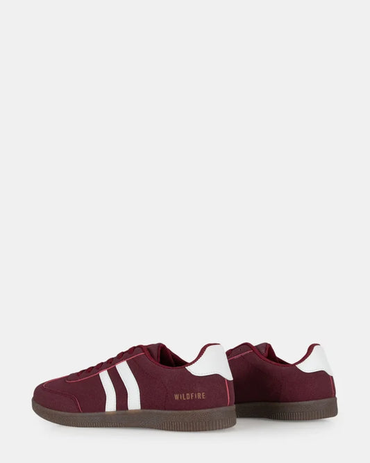 CAPER - Burgundy