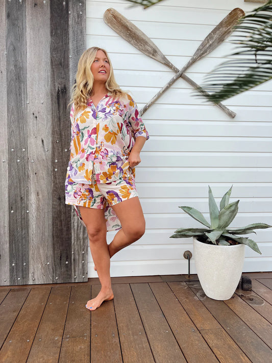 FLORA SHORTS - SWEET LILLY