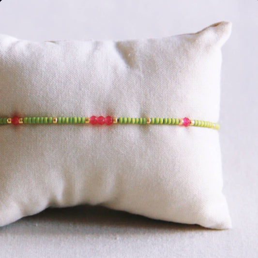 Miyuki faceted bracelet - green/cerise