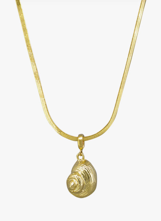 SHELL SNAKE CHAIN NECKLACE