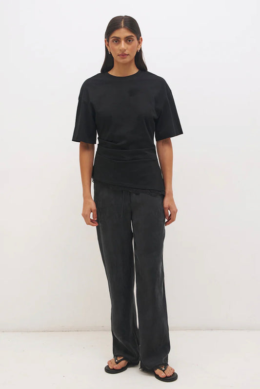 Liora T-Shirt - Black