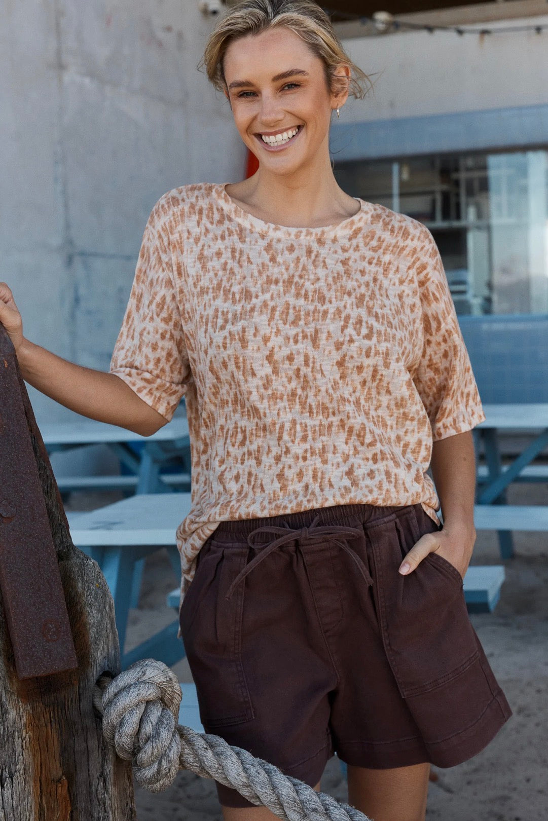 Quinn Cotton Short - Chocolate