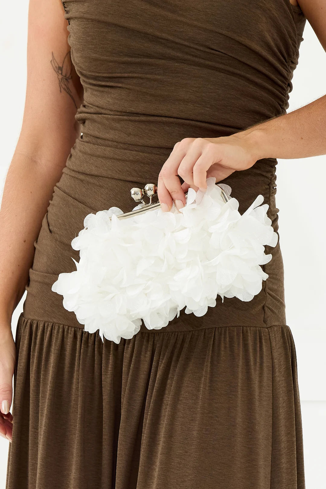 REMI CLUTCH - WHITE