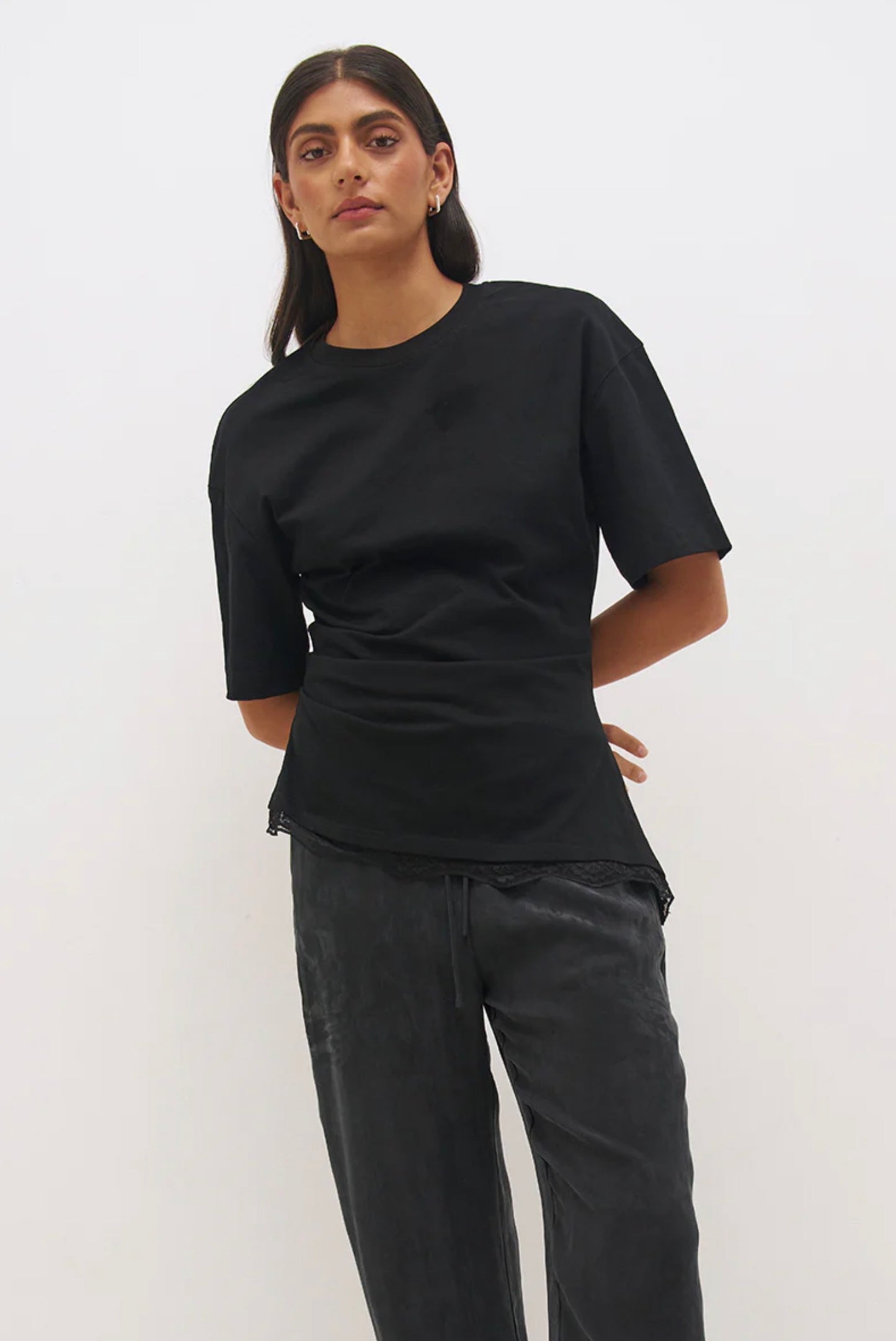 Liora T-Shirt - Black