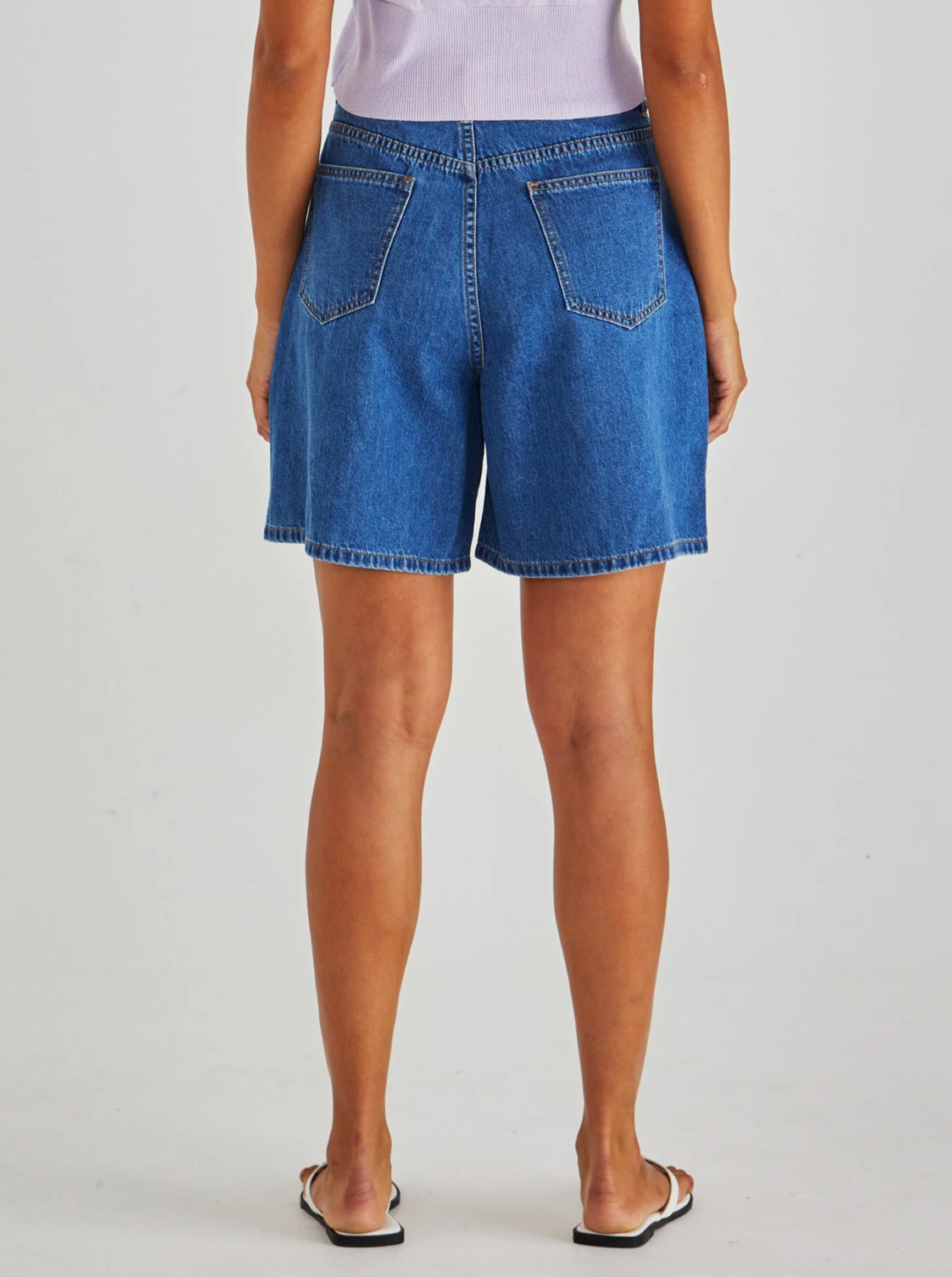 SABINE DENIM SHORTS - MID BLUE WASH