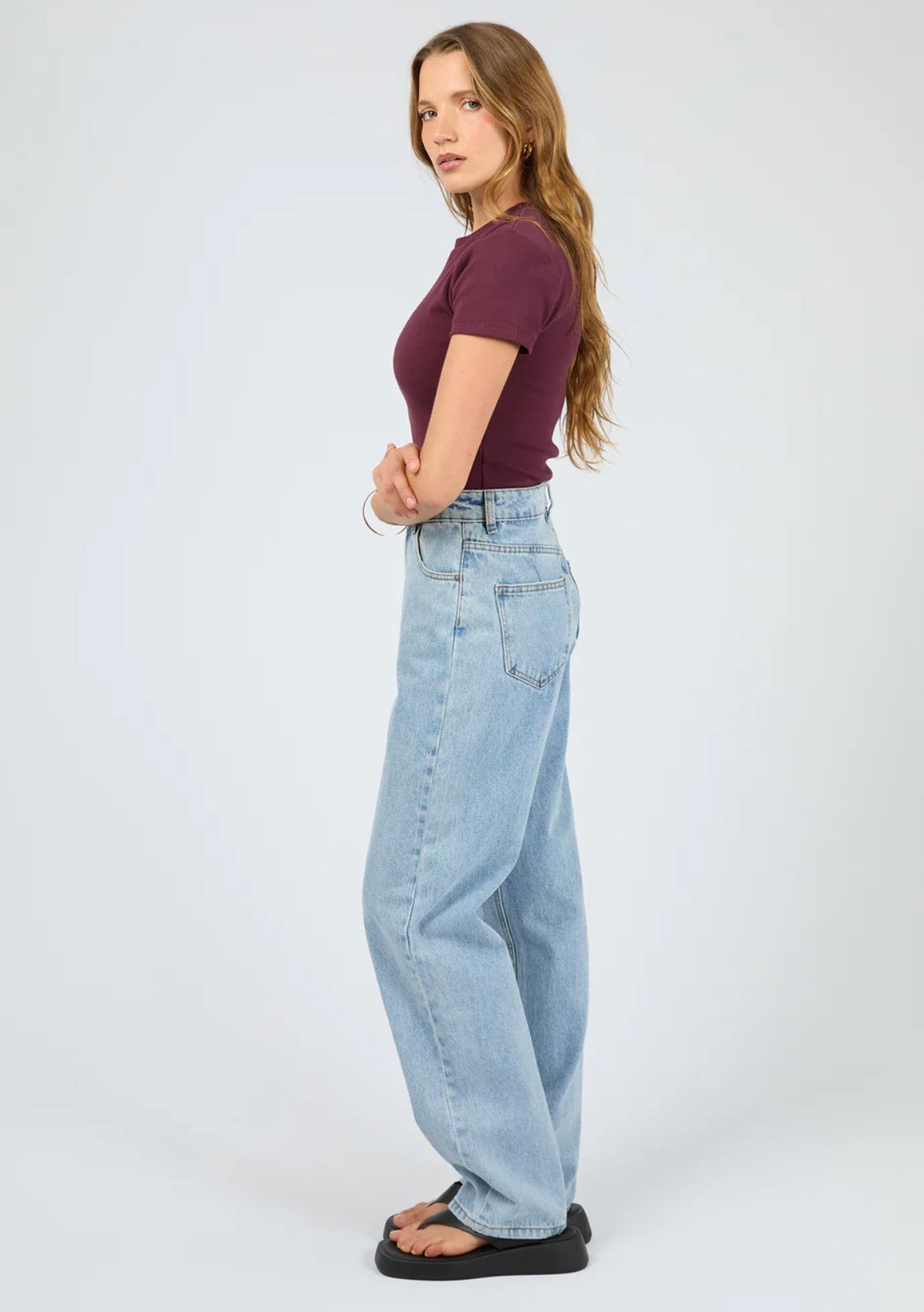 BELLA TEE CHERRY