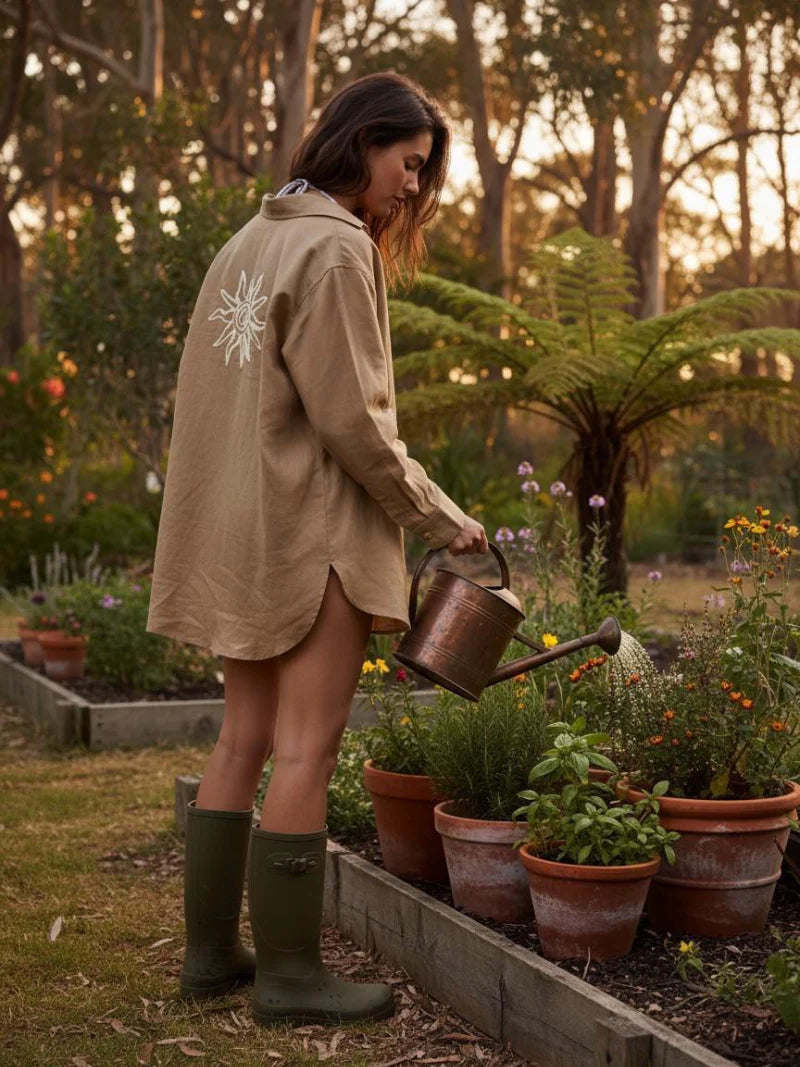 Nacida Shirt Tan Sol