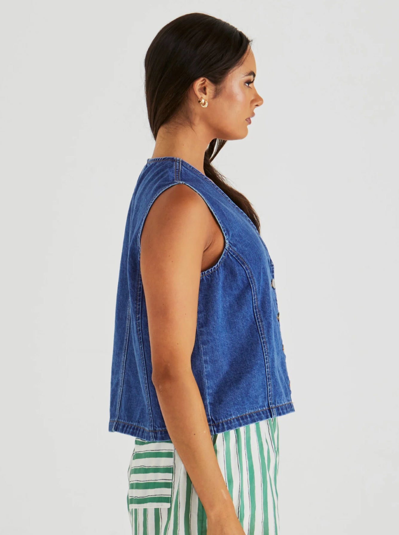 SABINE DENIM VEST - MID BLUE WASH