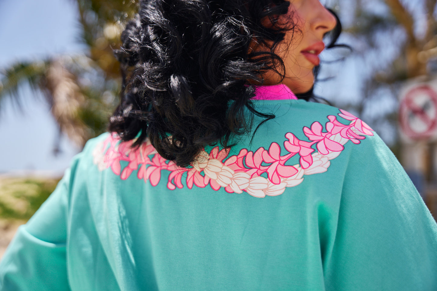 Lost in Paradise tee