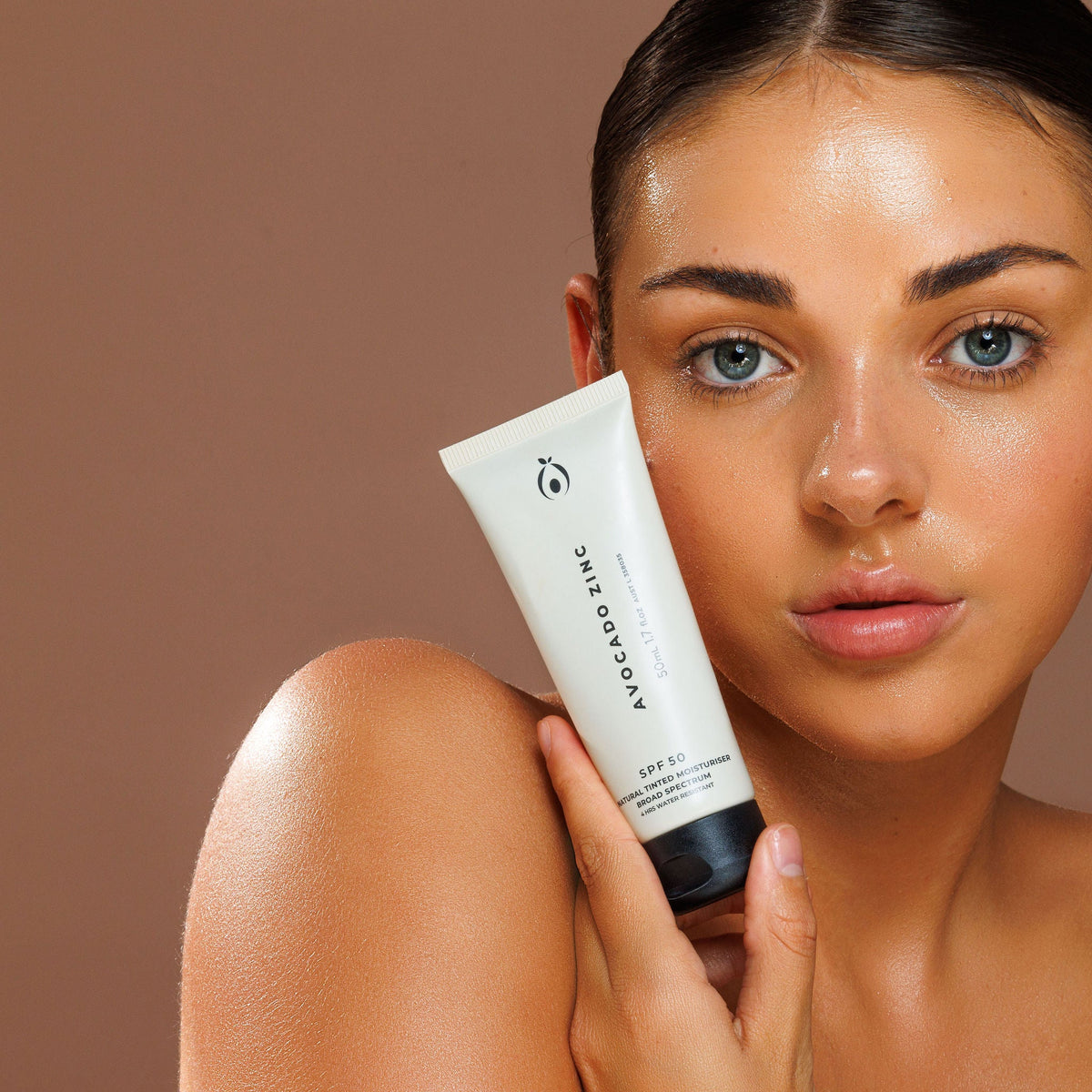 SPF 50 Natural Tinted Moisturiser - medium dark