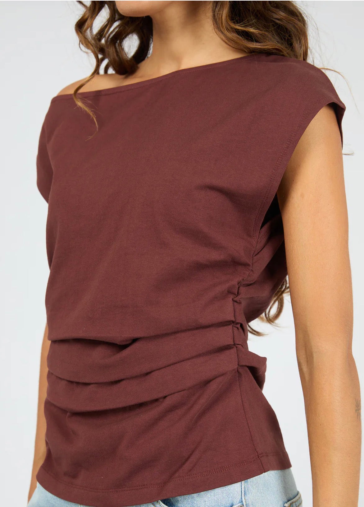 SOHO TEE CHERRY