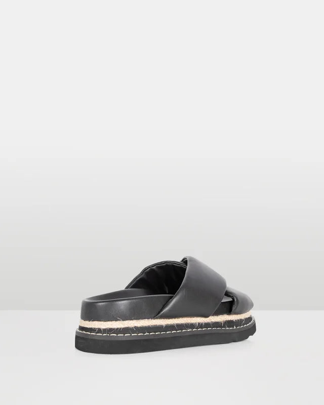 SOLACE - Black