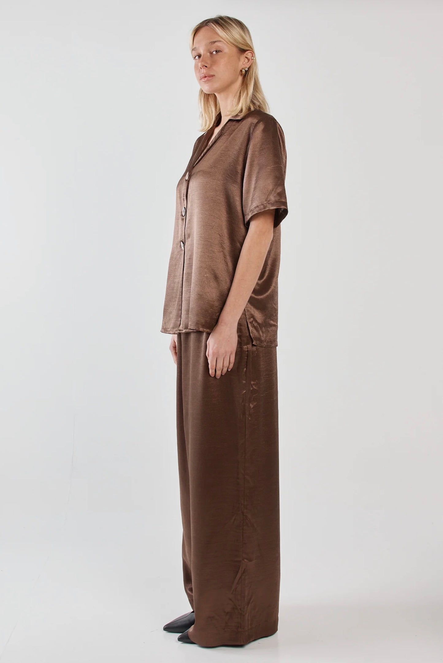 Eddy Crushed Satin Pant - Chocolate