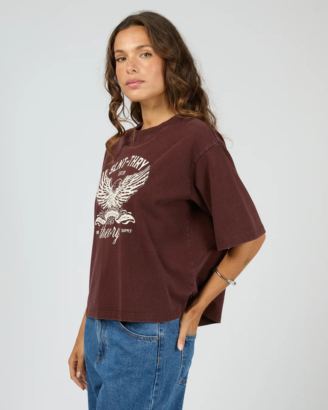IN TIME RELAXED TEE CHERRY
