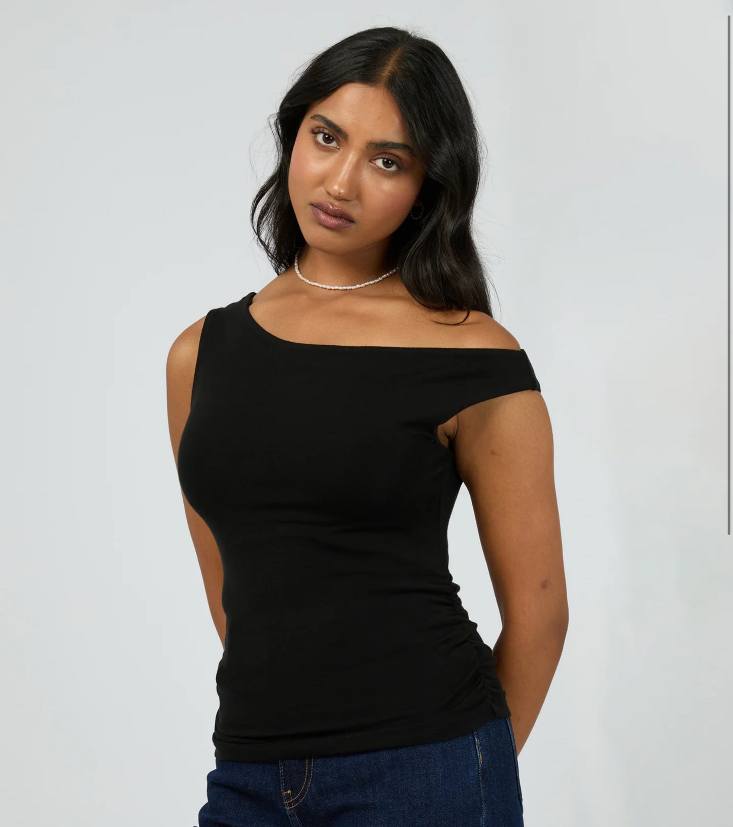 KYLIE OFF SHOULDER TOP - BLACK