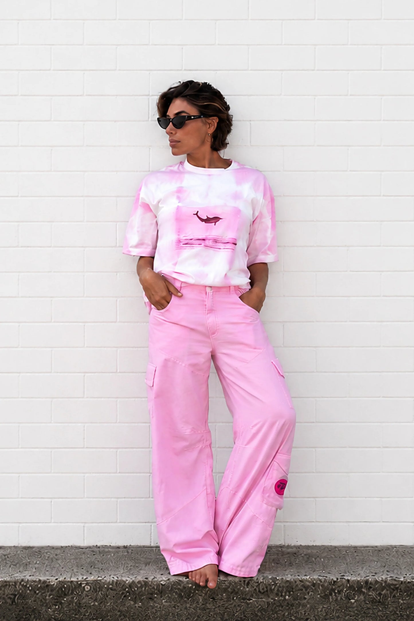 PINK DOLPHIN TEE