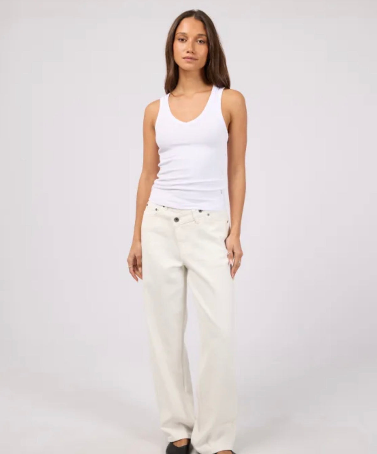 LUXE RIB VEE TANK - white