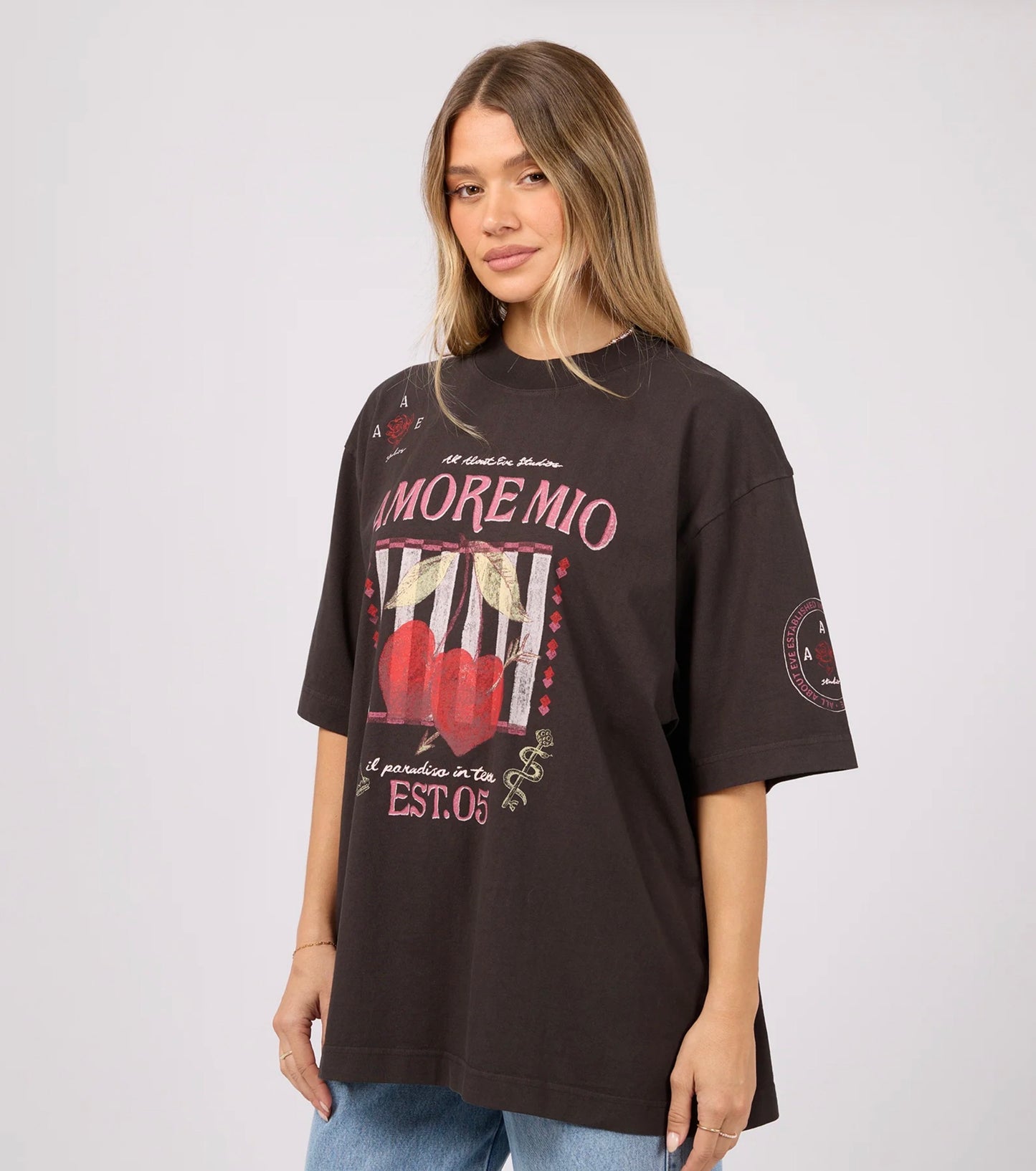 AURORA OVERSIZED TEE WASHED BLACK