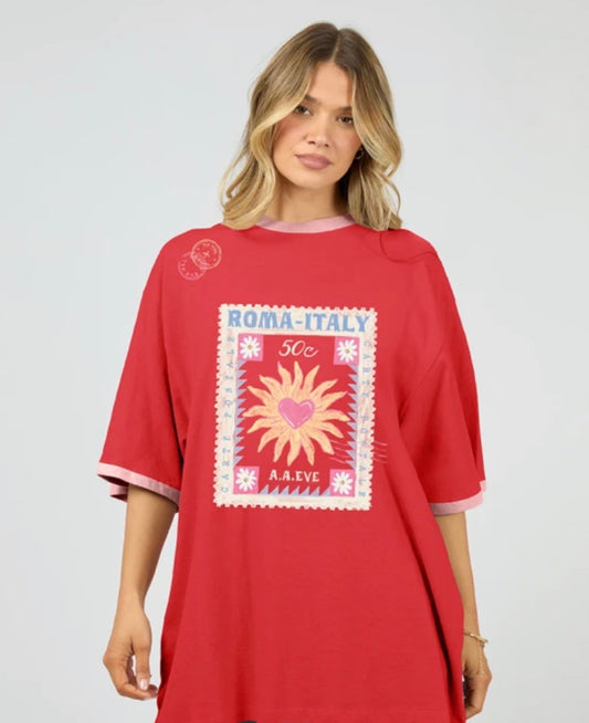 POSTCARDS OVERSIZED TEE - red