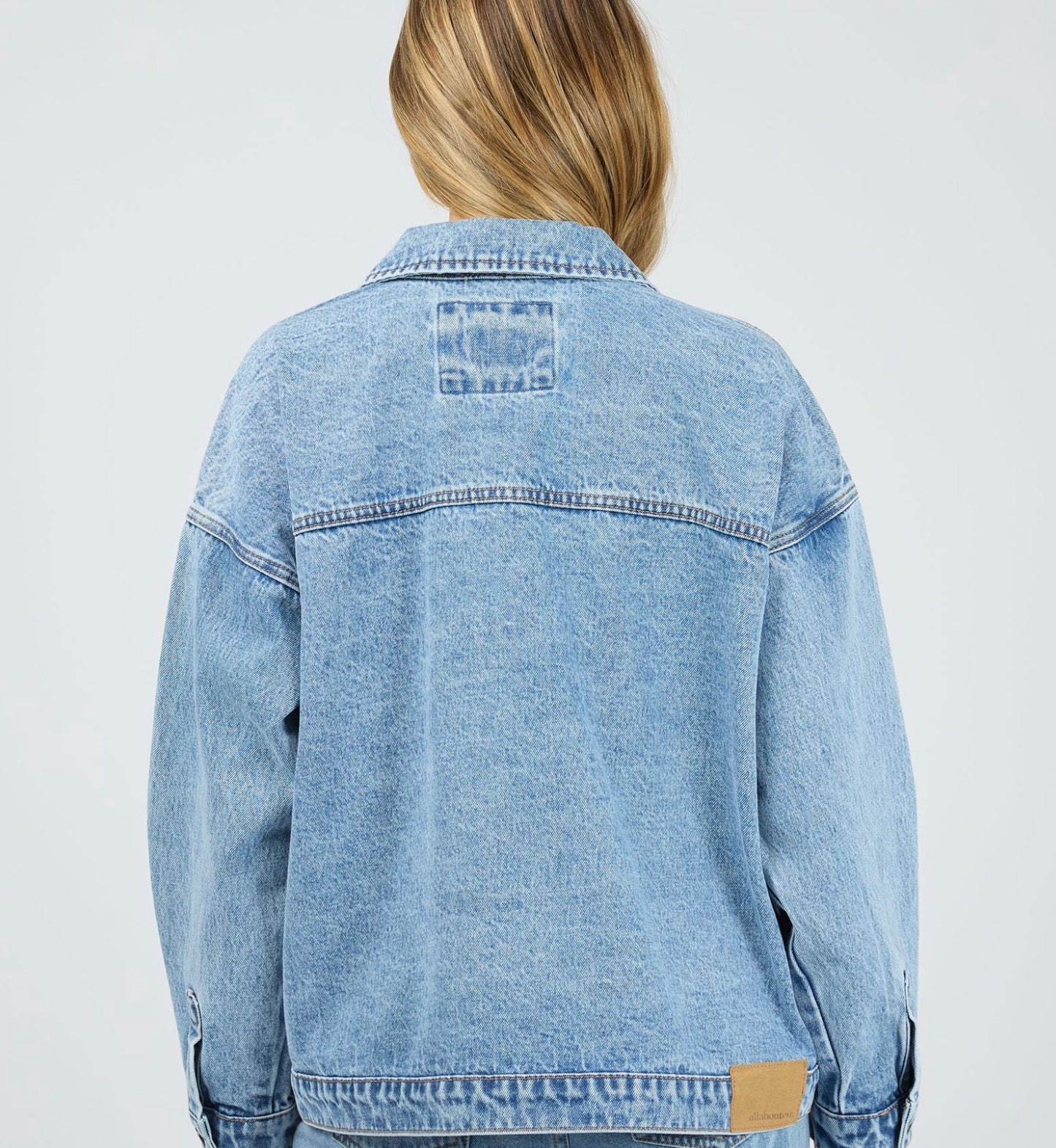 BLAIR DENIM JACKET LIGHT BLUE