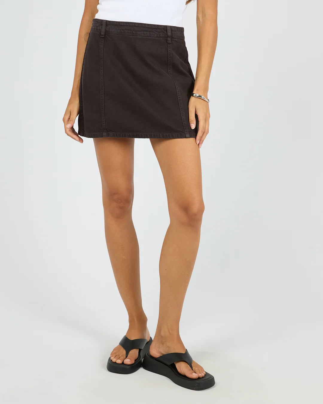 COVE SKORT CHOCOLATE
