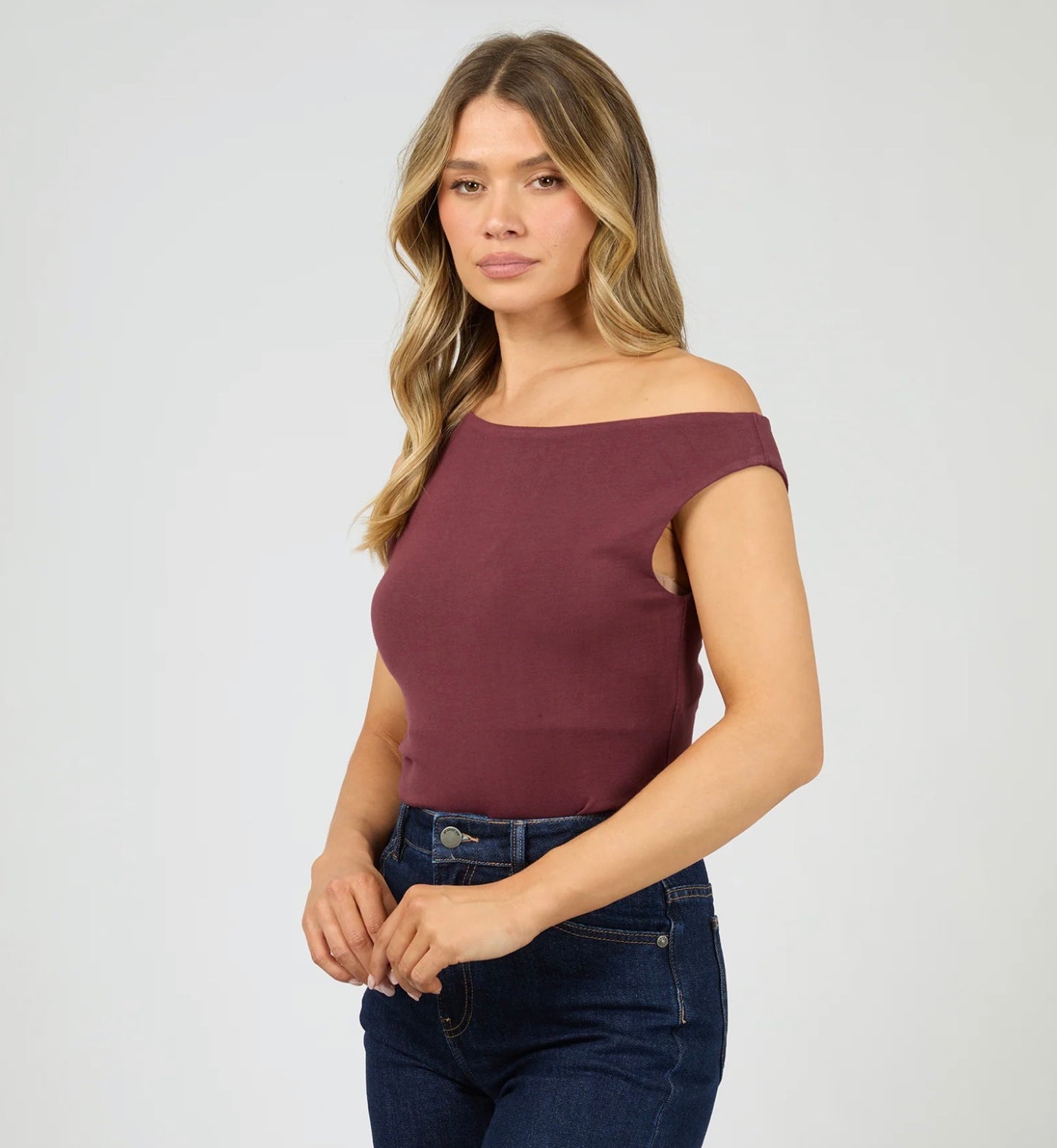 KYLIE OFF SHOULDER TOP BURGUNDY