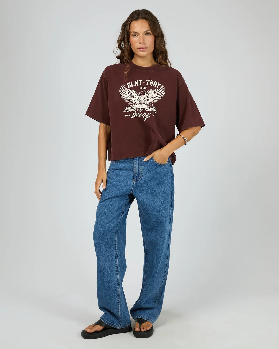 IN TIME RELAXED TEE CHERRY