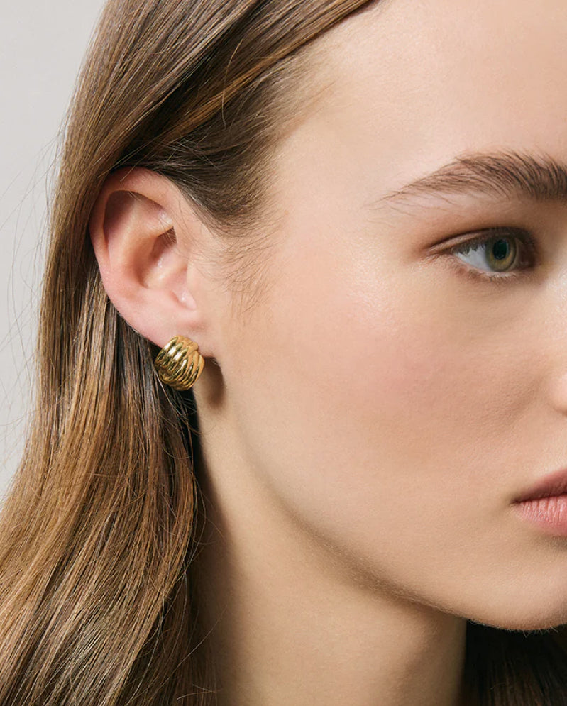 Lucretia Earring - Gold