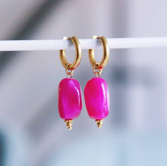 Wide hoop with nugget charm - fuchsia